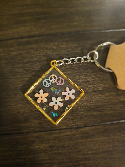 Groovy Vibes – Gold Square Keychain