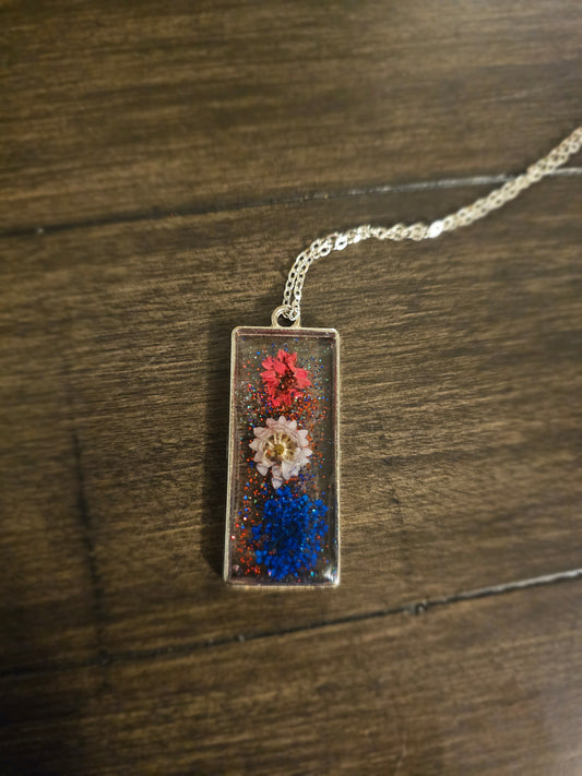 Red, White & Bloom Necklace