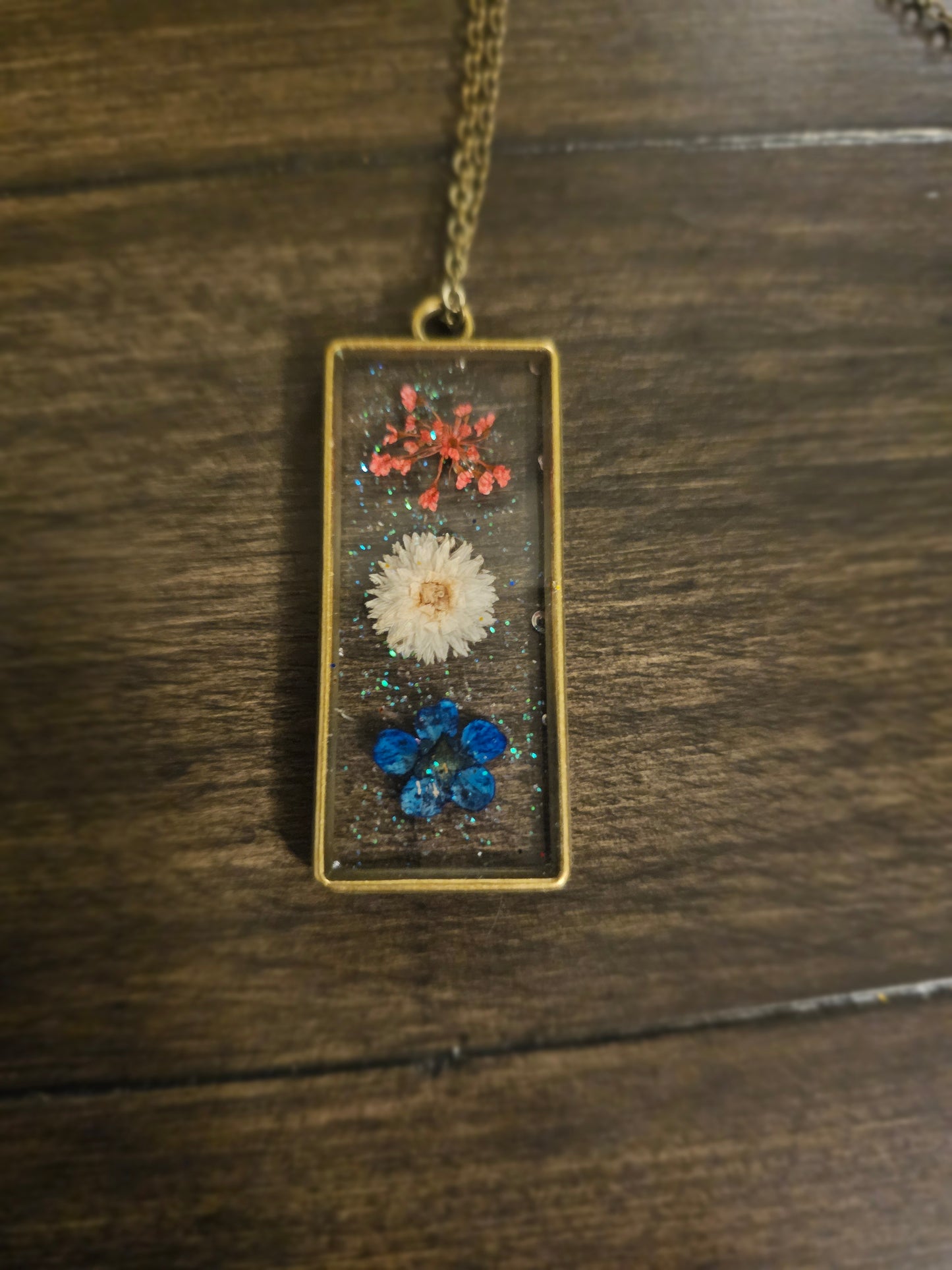 Patriotic Petals Bronze Pendant